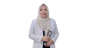 dr. Adelina Wahyuni Lubis, Sp.A