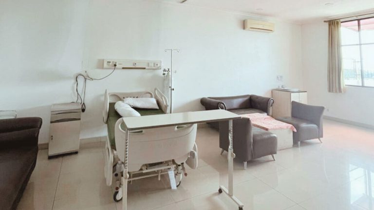 Foto kamar VVIP RS Karya Medika I